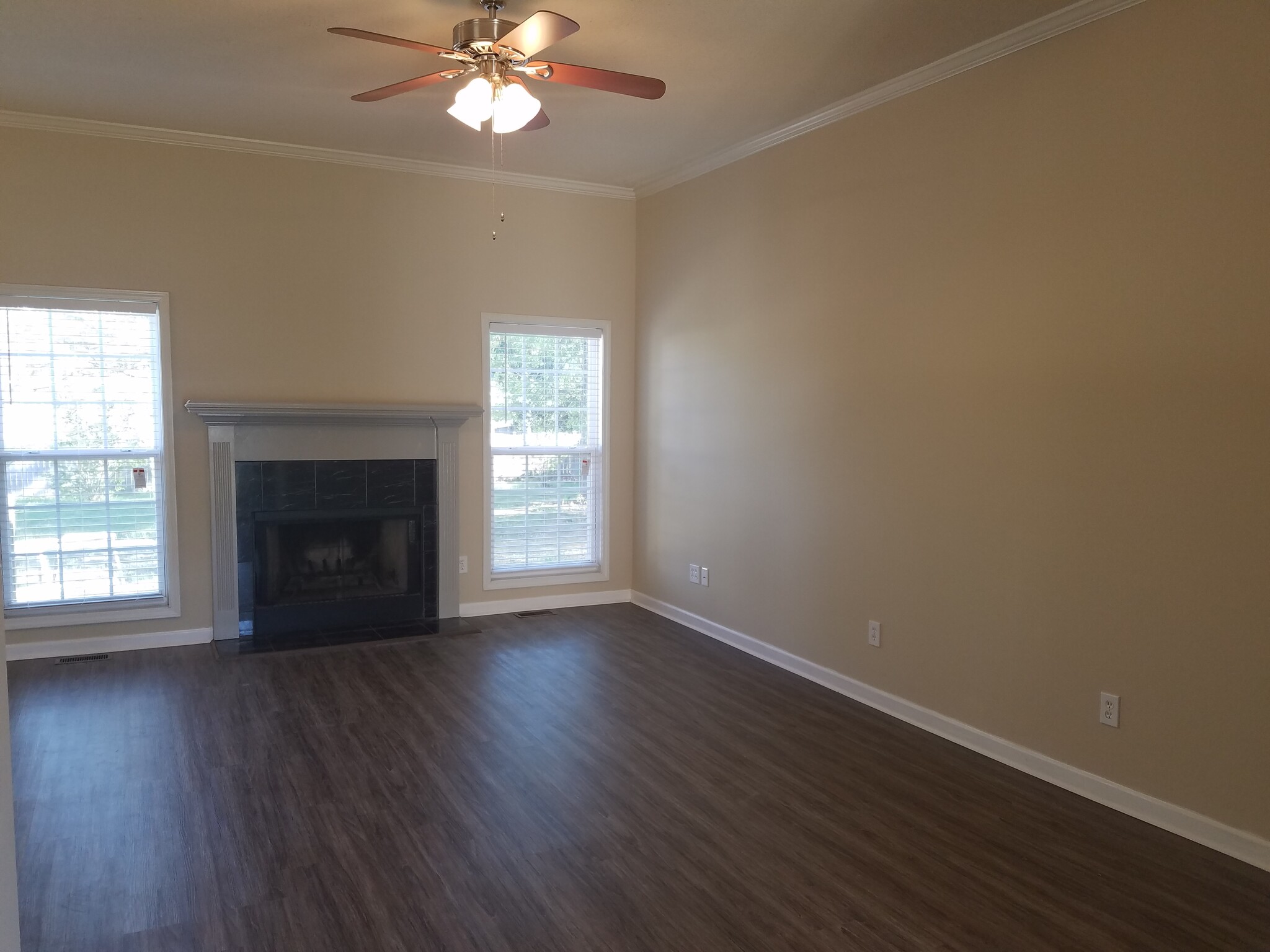 Building Photo - 106 Maguire Dr
