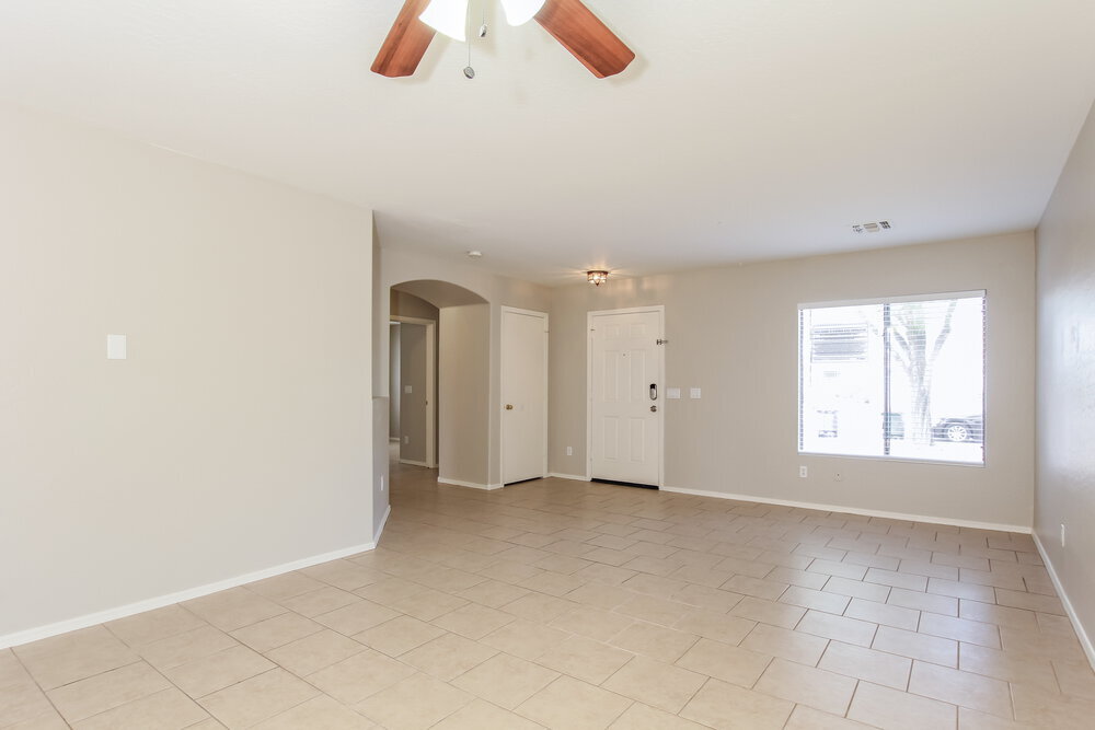Building Photo - 12433 W Larkspur Rd