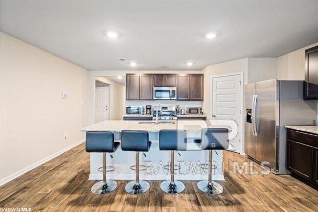 Building Photo - 8164 Irwin Loop