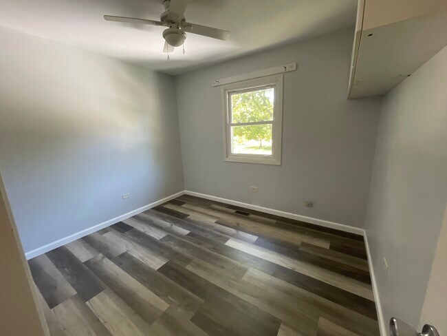 Building Photo - 644 Gannet Dr