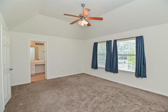 Building Photo - 5203 Brinkman Ct