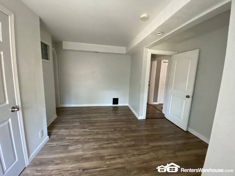 Building Photo - 3916 9th St