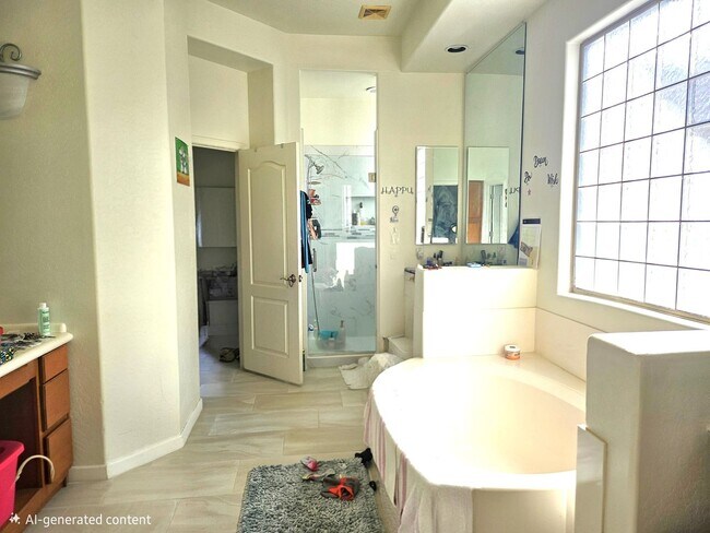 Building Photo - 5 bed 3.5 bath in Paseo Trails