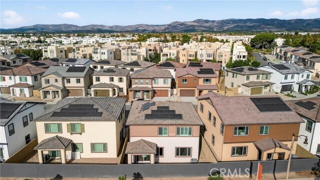 Building Photo - 224 Lily Lp