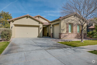 Building Photo - 3 Bedroom - 2 Bath plus Den - 2224 Sq. Ft....