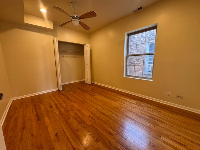 Building Photo - 6204 S Claremont Ave