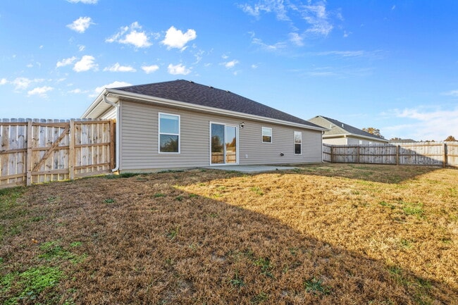 Building Photo - 5556 Sweetgum Cir