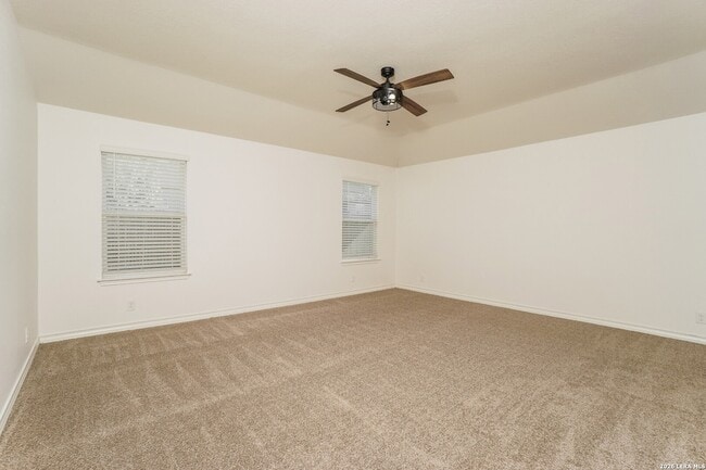 Building Photo - 14251 Geyserite Ave