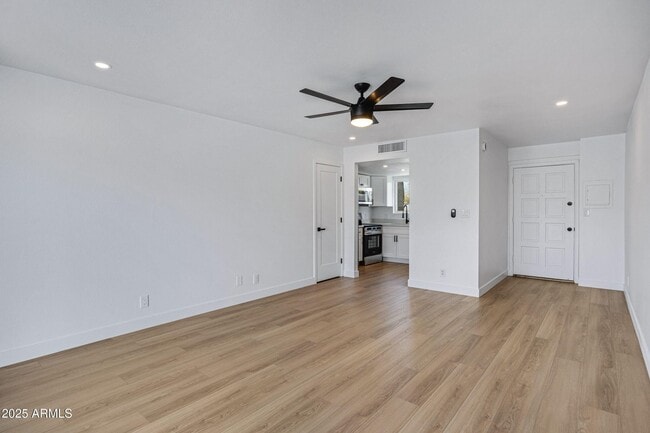 Building Photo - 2415 N 71st St