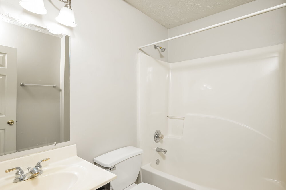 Building Photo - 1715 Heatherton Rd