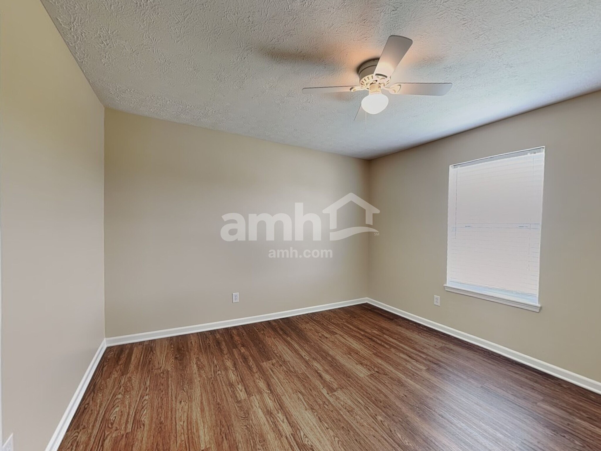 Building Photo - 8193 Tasman Dr