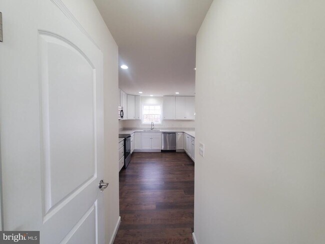 Building Photo - 141 Cilento Dr