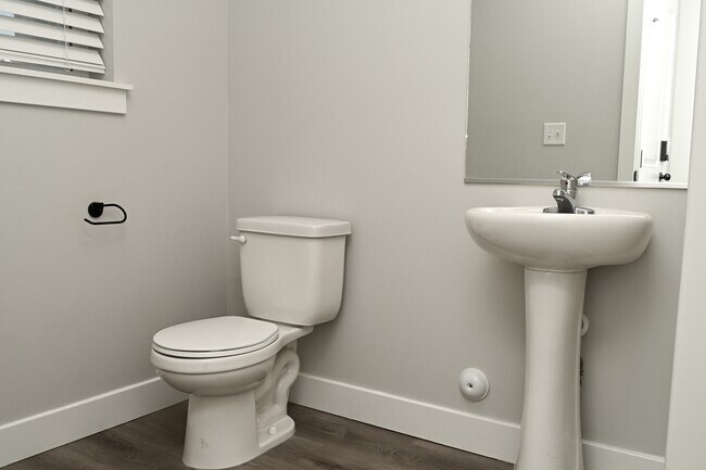 Building Photo - 1463 W 2055 S