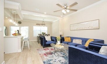 Building Photo - 3537 Mt Pleasant St