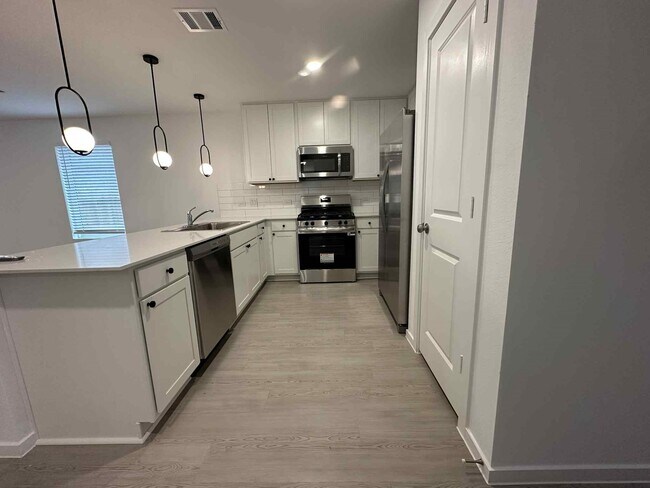 Building Photo - 3045 Wild Dunes Dr