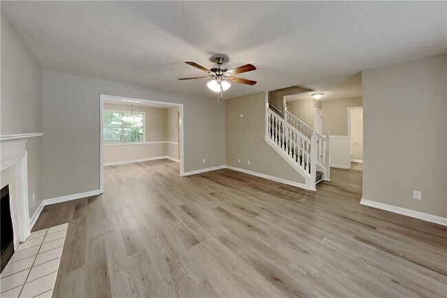 Building Photo - 3468 Erin Glen NW