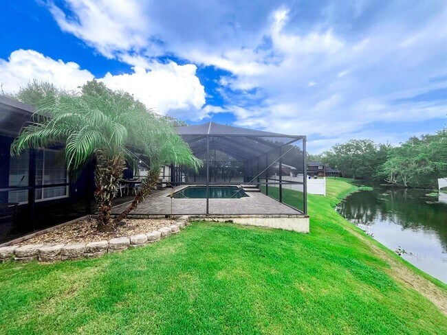 Building Photo - 1653 Lagoon Pl