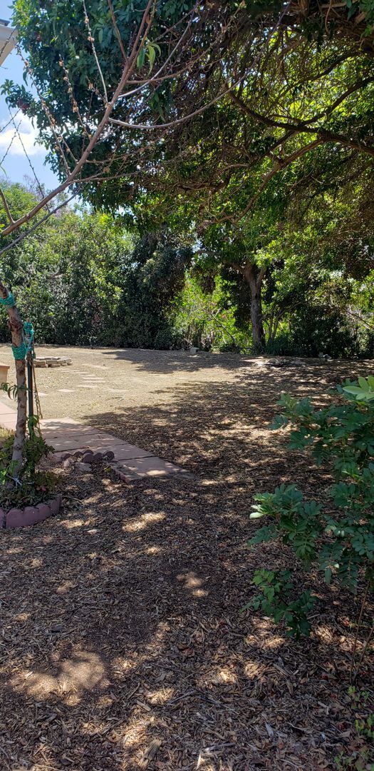 Building Photo - Cul de Sac living on large lot in El Cerrito Heights