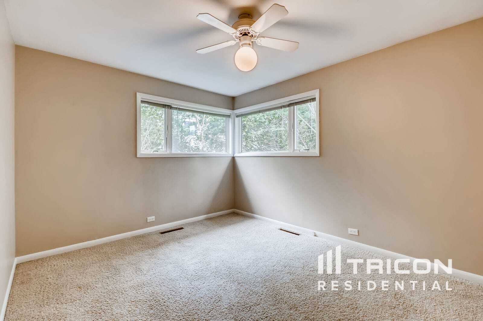 Building Photo - 2629 Fontana Dr