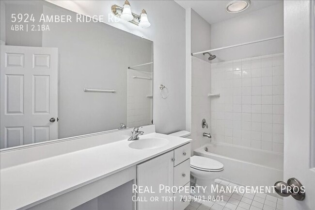 Building Photo - 5924 Amber Ridge Rd