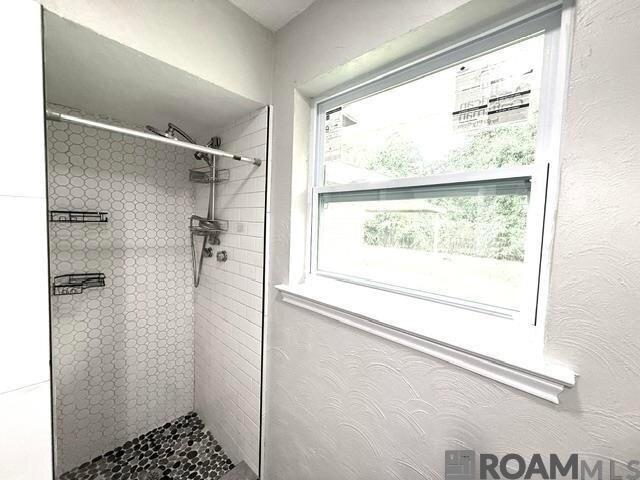 Building Photo - 1218 Briarrose Dr