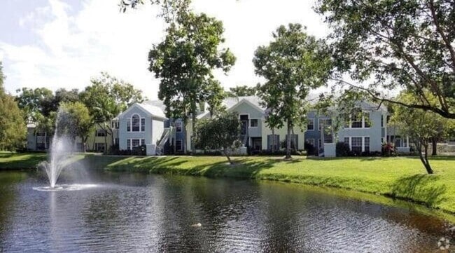 Building Photo - 1215 Crystal Way