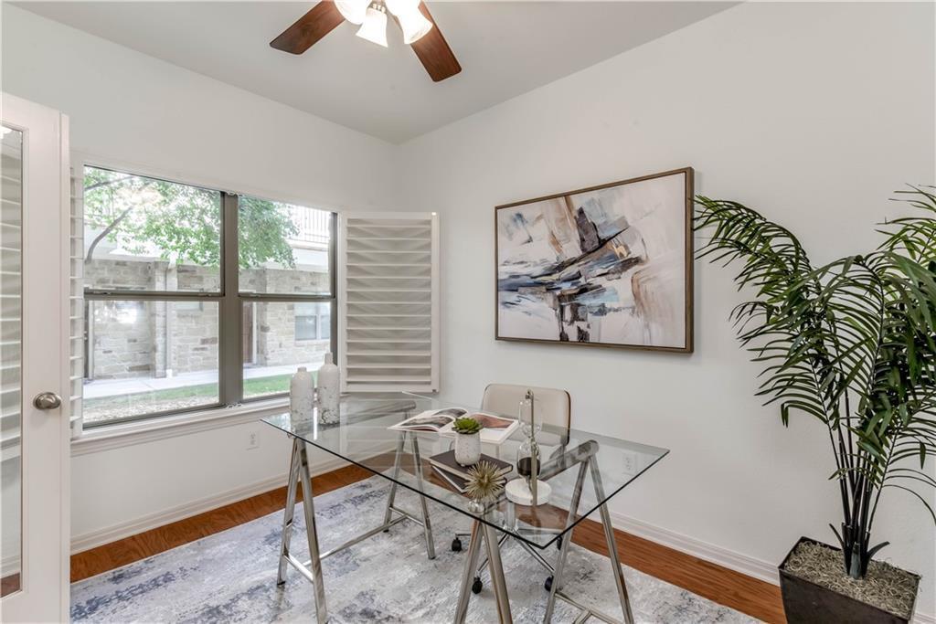 Building Photo - 1115 Kinney Ave