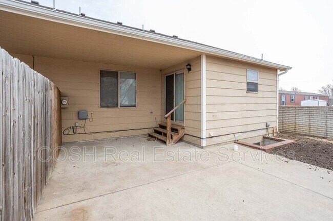 Building Photo - 1046 E Karla Ct