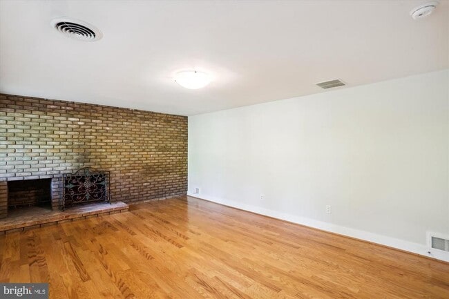 Building Photo - 8206 Stone Trail Dr