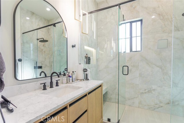 Building Photo - 7714 Lasaine Ave