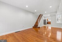 Building Photo - 614 S LeCount St