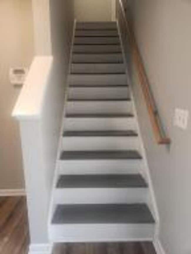 Building Photo - Spacious 3 Bedroom Townhome near Appian Way