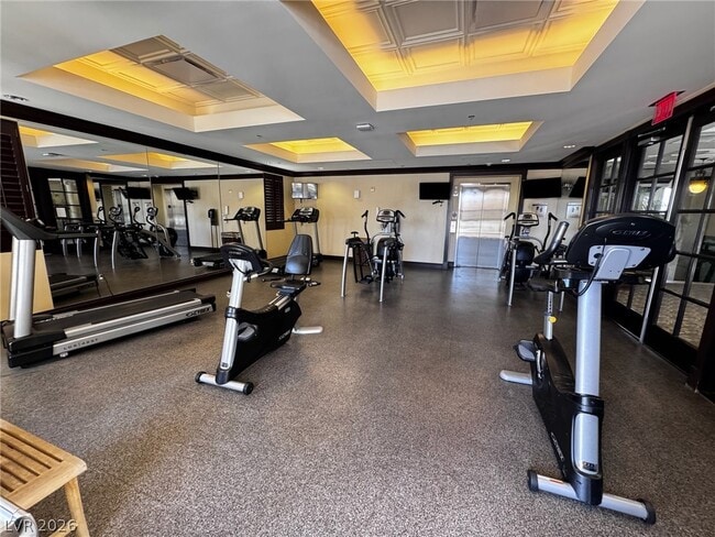 Building Photo - 2405 W Serene Ave