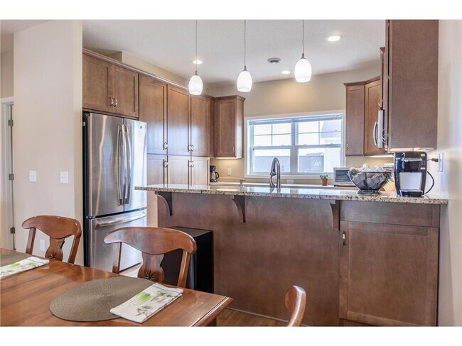 Building Photo - 2980 Clover Ridge Dr