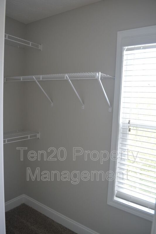 Building Photo - 7477 Coppice Dr