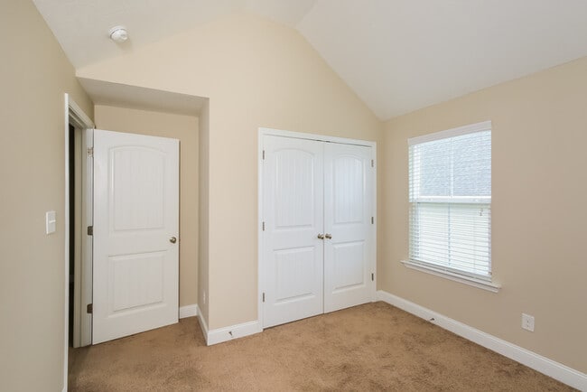 Building Photo - 3046 Margot Ln