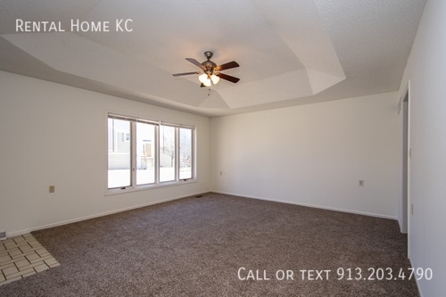 Building Photo - 5908 Brittany-