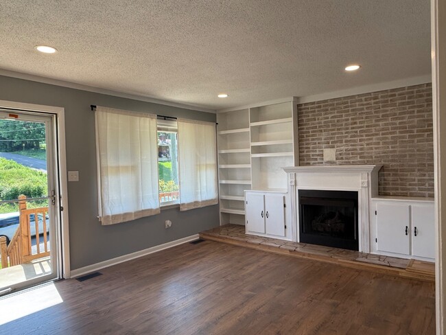 Building Photo - 21209 Trojan Dr