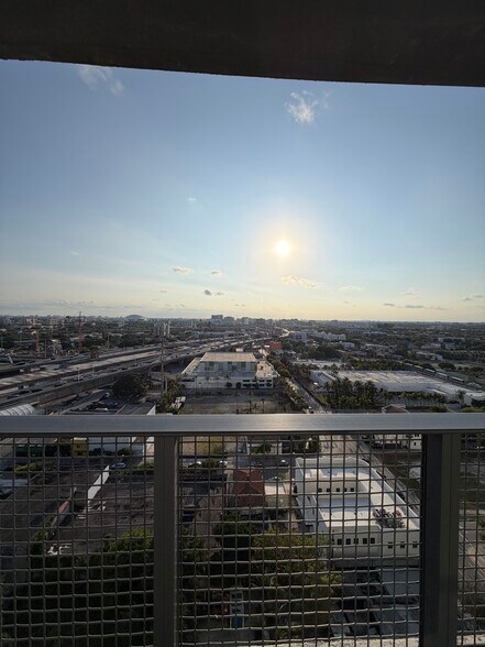 Building Photo - 1480 Biscayne Blvd