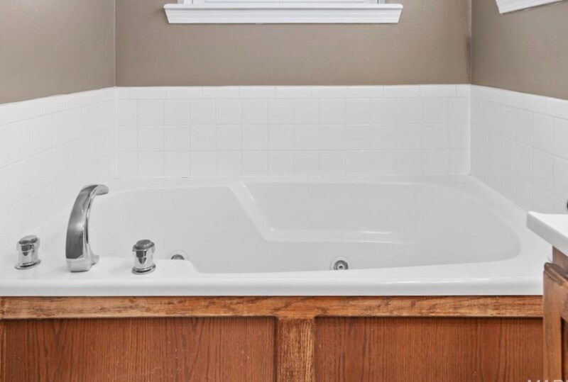 Building Photo - 125 Ridgeview Dr