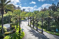 Building Photo - Sunset View