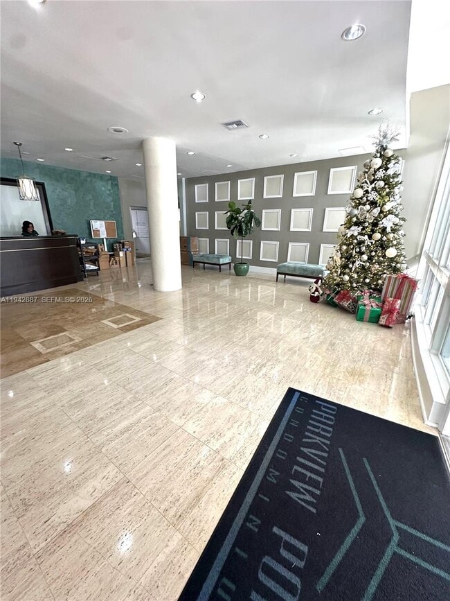 Building Photo - 7441 Wayne Ave