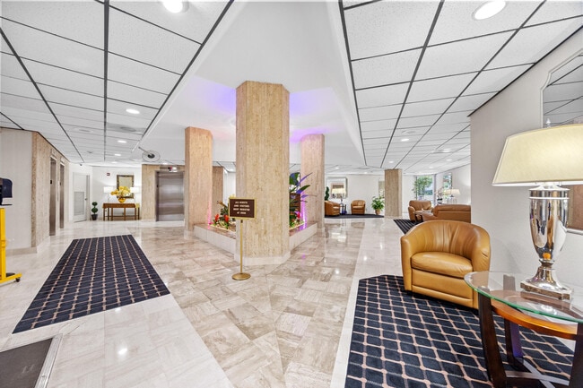 Building Photo - 10777 W Sample Rd