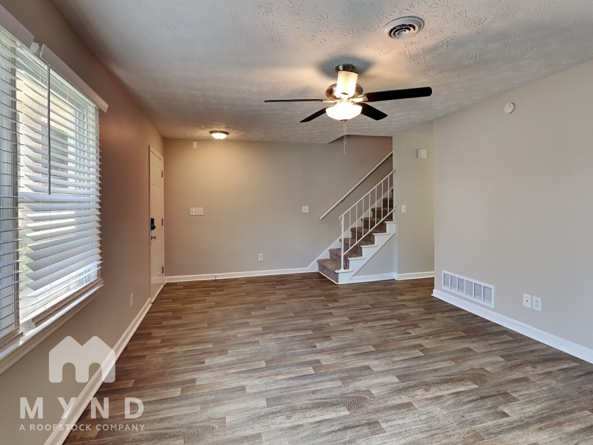 Building Photo - 229 Baker St Unit C