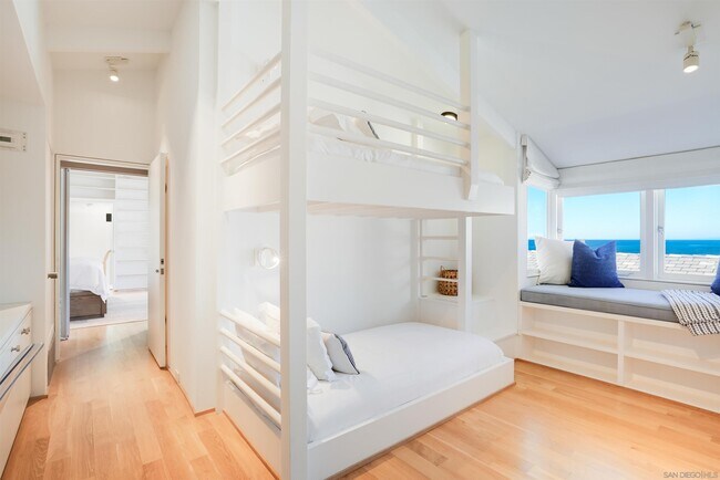 Building Photo - 6266 Camino De La Costa