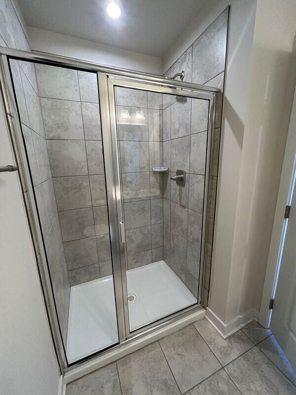 Building Photo - Room in Townhome on Broad River Ln