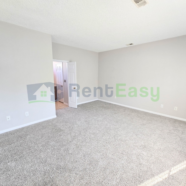 Building Photo - 2258 New Kent Ct