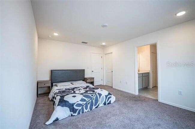 Building Photo - 3883 Academia Ave