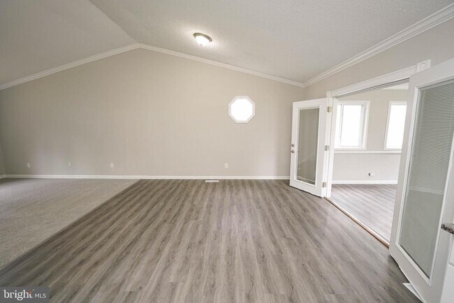 Building Photo - 28975 Aleine Ave