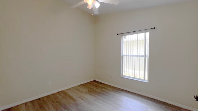 Building Photo - 4113 Oakberry Dr